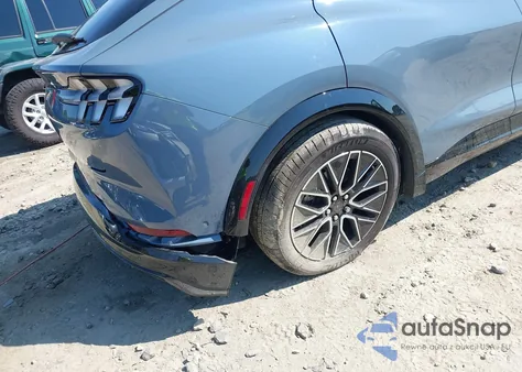 2024 Ford Mustang Mach-E Premium из США, поврежденный, VIN 3FMTK3R79RMA30905